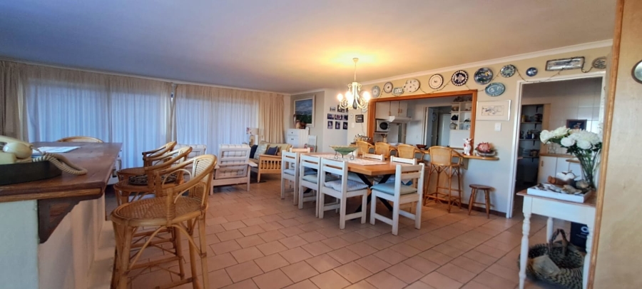 To Let 5 Bedroom Property for Rent in Vermont Western Cape